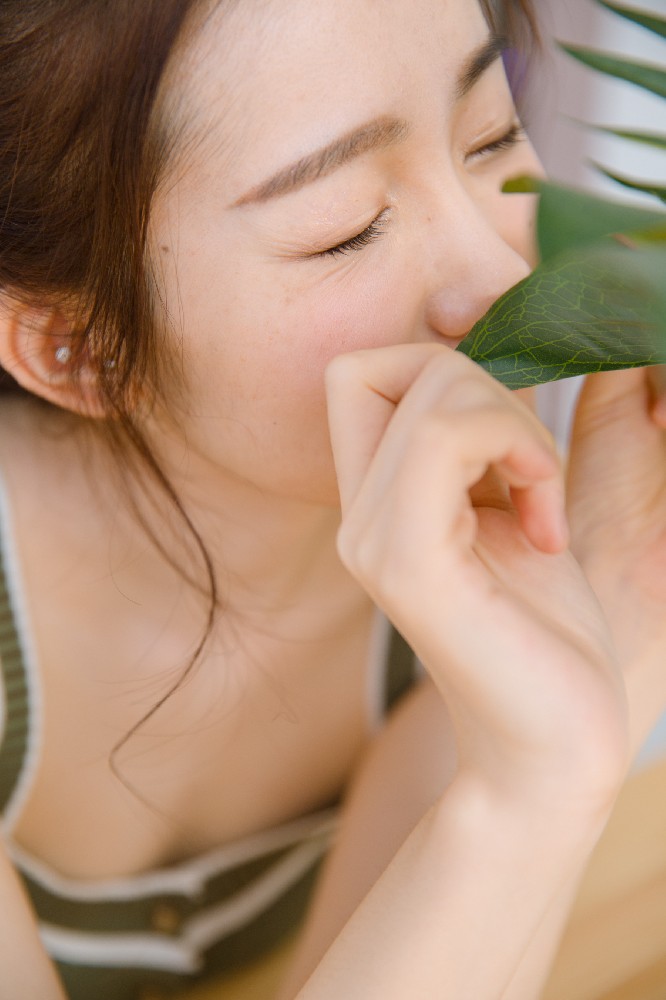 打造强大的吸引力框架，教你三天追到女孩子